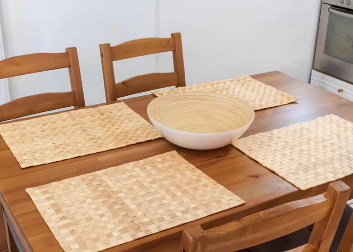 Appartement Dimeli 3 *